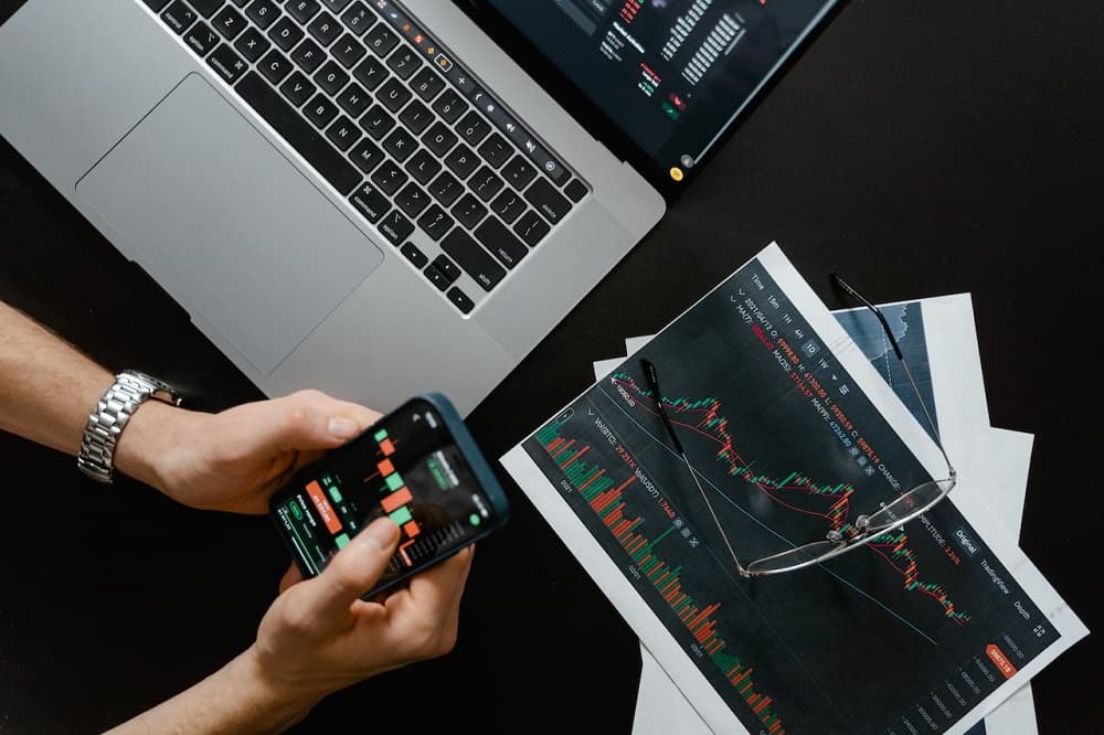 Maximizing Your Returns: The Best Trading Platforms for 2023